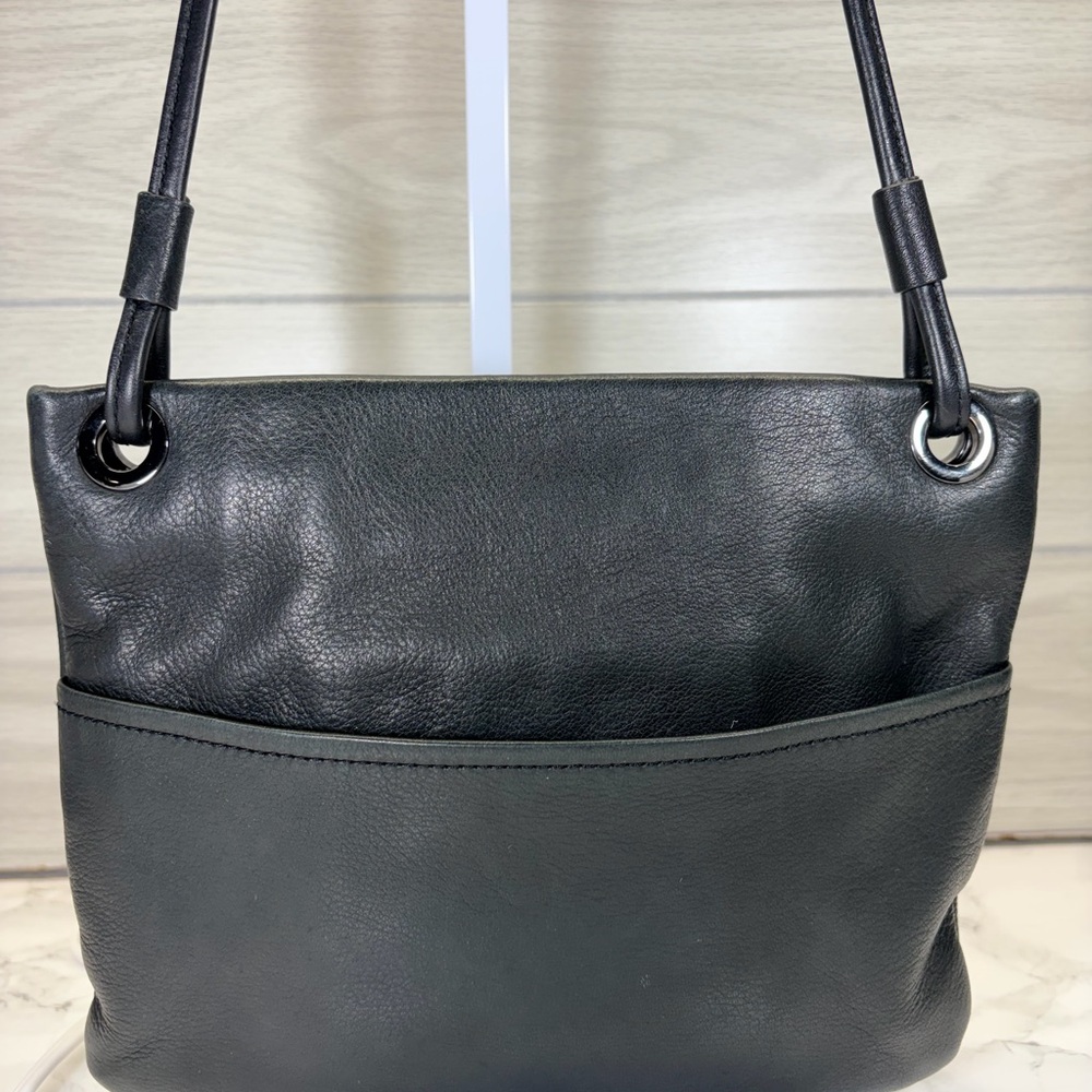 Chic Black Leather Shoulder Bag
